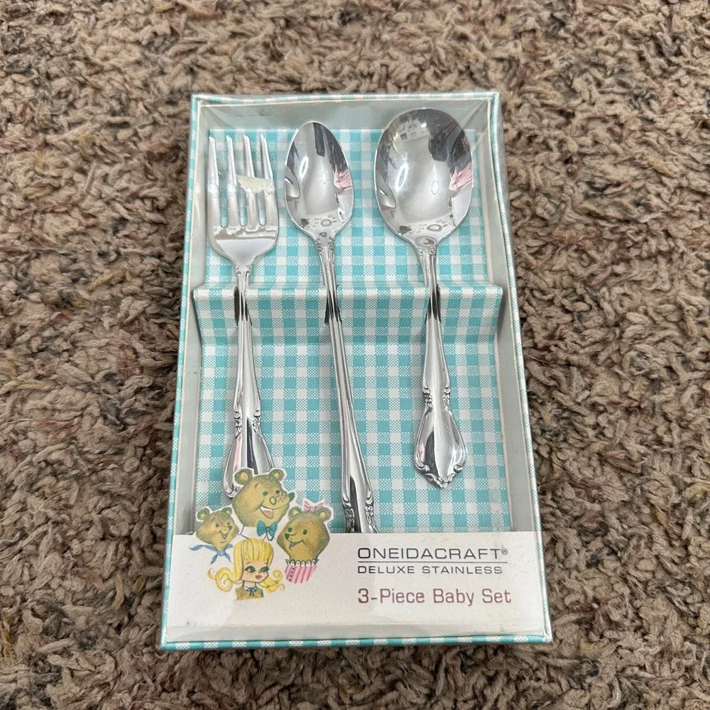 Oneidacraft Deluxe Stainless 3-Piece Baby Set Vintage Flatware Silver NIB